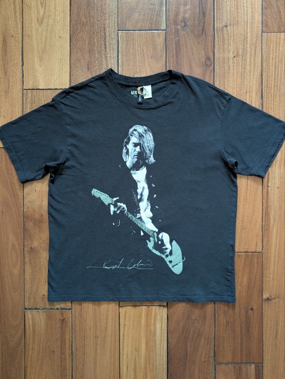 Nirvana Kurt Cobain T-shirt (S)